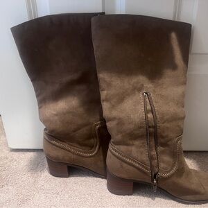 Women’s Brown Mid-Calf Suede Zip Boots